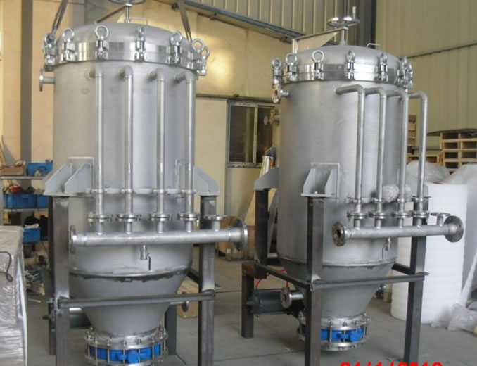 鈦棒（bàng）不鏽鋼精密氣動排渣微孔過濾器